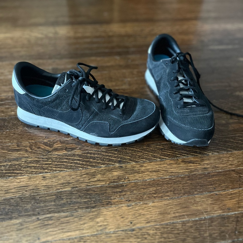Men's Nike air Pegasus Black Athletic Shoes